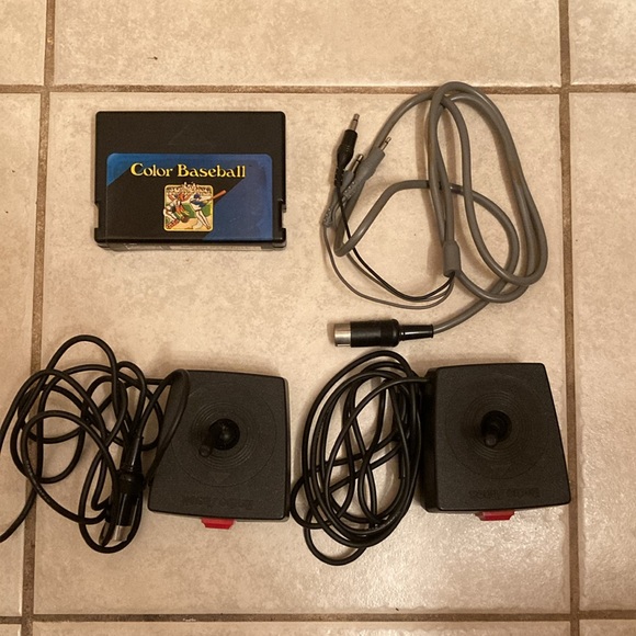 Radio Shack TRS-80 joysticks, game cable, game cartridge and Color Basic manual - Picture 2 of 12